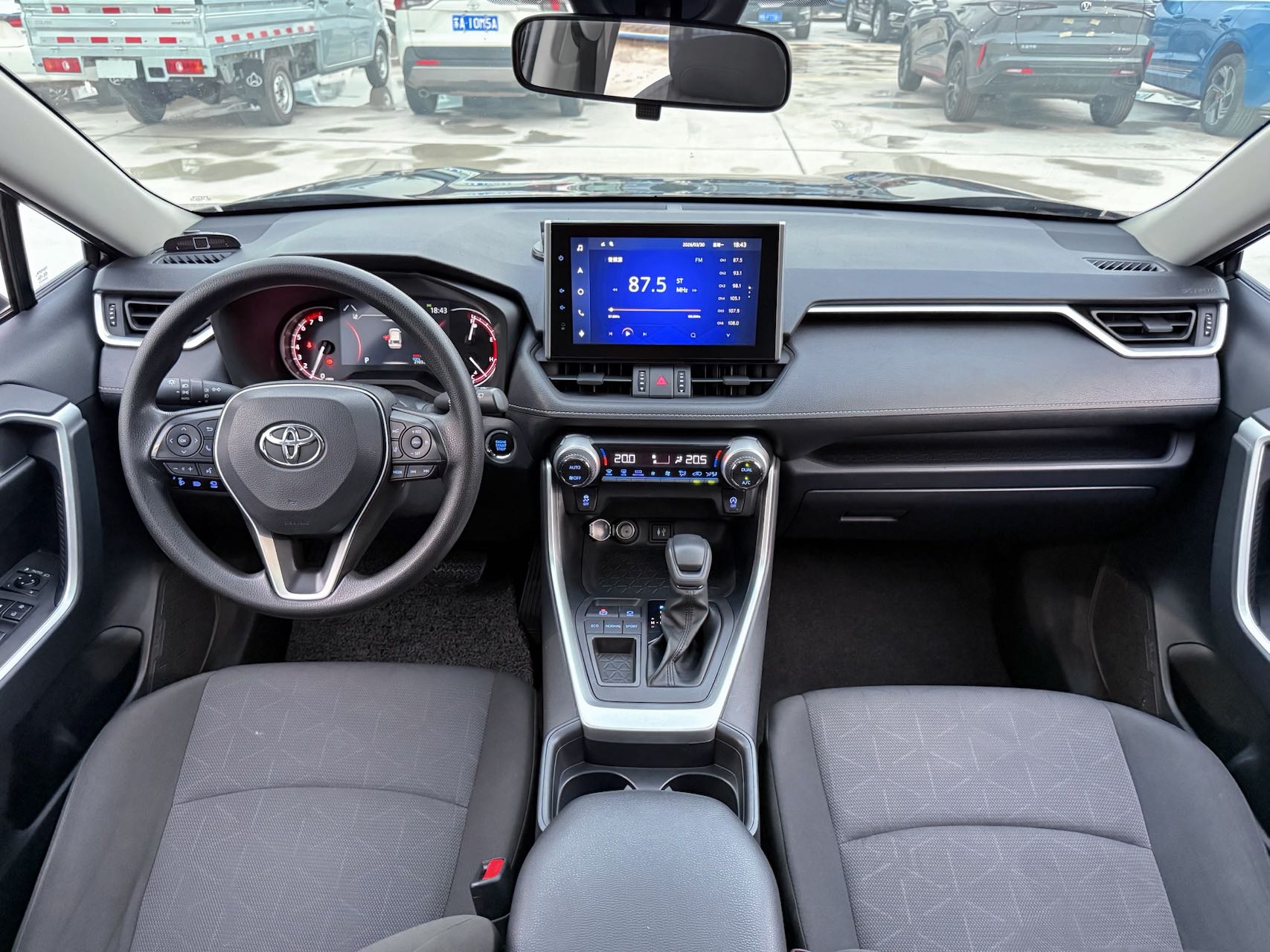 New Arrival – Toyota RAV4 2.0L 2WD - Image 13