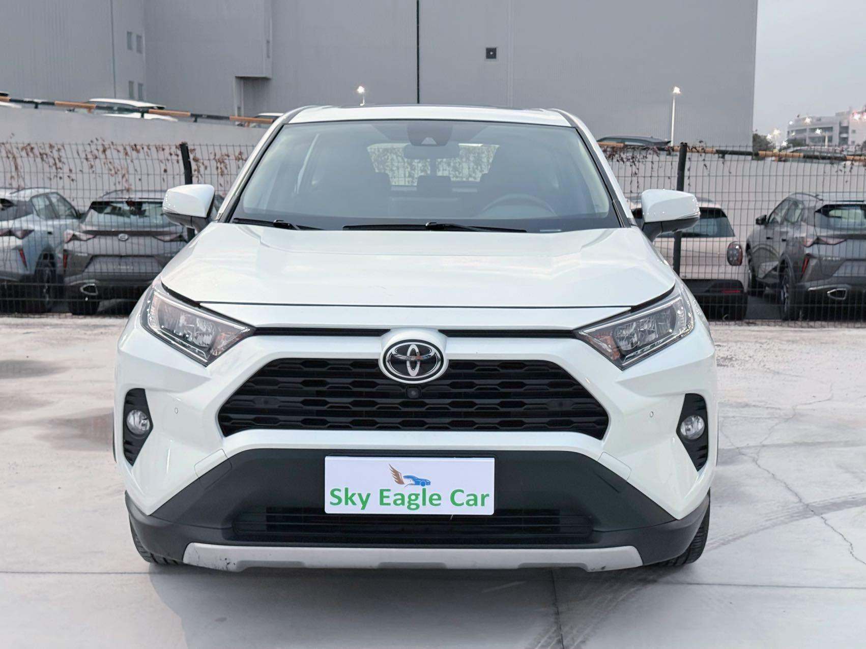 Toyota RAV4 2.0L 2WD Leather Edition